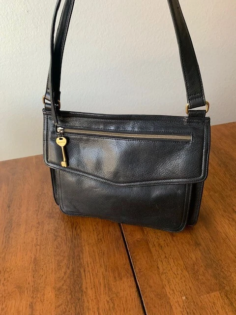 VINTAGE Fossil Black Leather CROSSBODY Shoulder Bag Purse Key Charm Cell Pocket