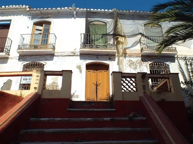 Very large House for sale in Costa Tropical, Salobena, Spain