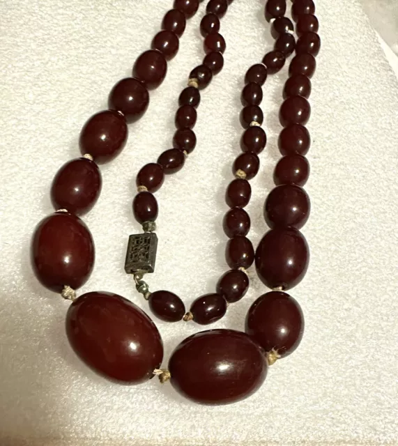 Art Deco Cherry Amber Bakelite Graduated Bead Necklace 44 Gr 30” Long 2