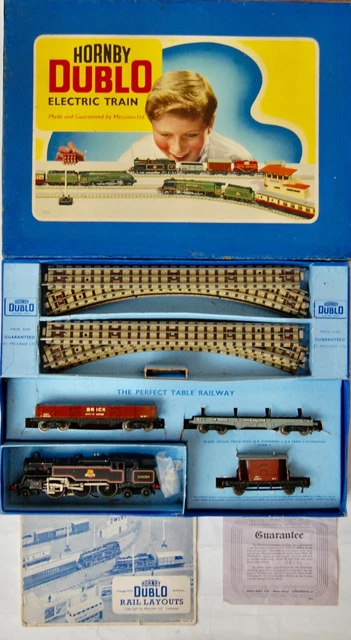 Hornby Dublo EDG18 BR 2-6-4 Tank Goods Train Set. 30018.