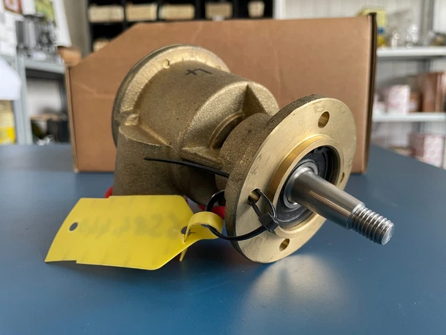 Pompe de refroidissement Johnson  f7b-903 - NEUF. Water Pump Johnson - NEW 2