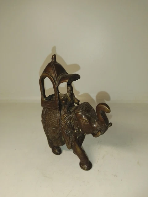 Grand éléphant à Chevaucher Ancien – Steiff? Vers 1910-20 – 62x30x42cm – Restauré