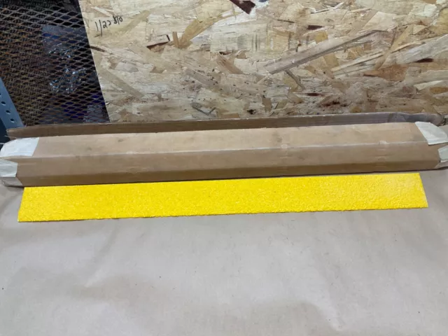 Lot Of 4 Consav 271818 Step Edge Safety Yellow 32X2.75X1.25" #20D9Pr5*Iac
