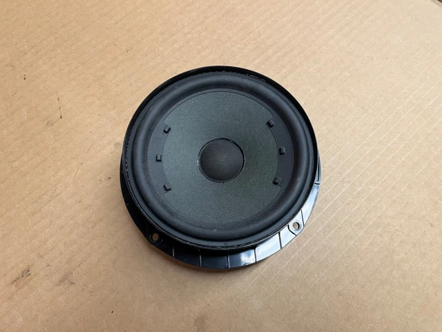 2014 VW Passat RF passenger front door speaker OEM 14