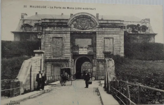 MAUBEUGE 59 cpa la Porte de Mons (côté extérieur) Bon Etat 1927