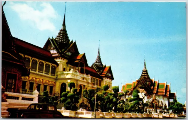 Bangkok Thailand Scenery Royal Grand Chakri and Dusit Halls Postcard