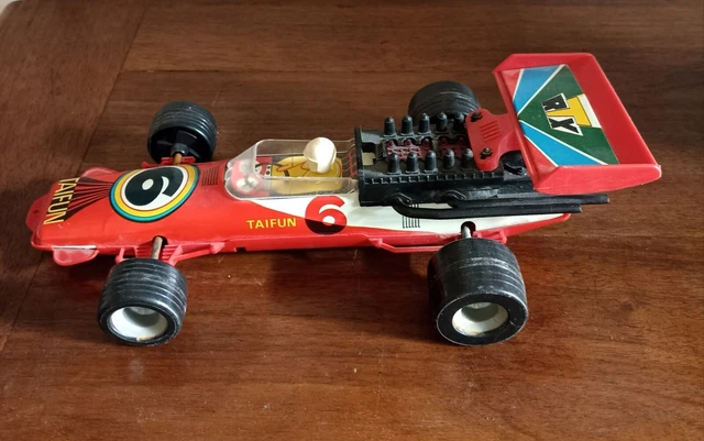 ANCIENNE VOITURE EN Tole A Friction..fonctionnelle EUR 8,00 - PicClick FR