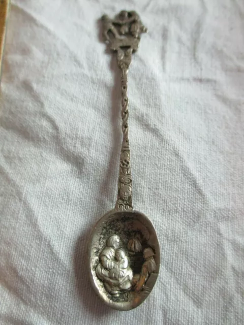 Antiker Sammellöffel aus 800 Silber mit Halbmond und Krone um 1885