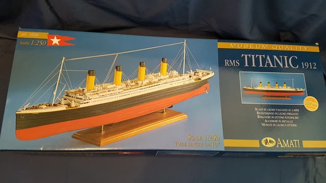 Maquette Bateau Titanic AMATI - Échelle 1/250 - Kit De Montage Détail Musée - 109 Cm - 10