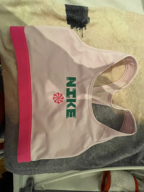 nike sport bustier