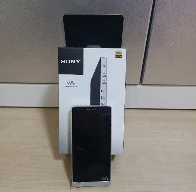 SONY NWZX1 128GB HiRes Walkman Silver High Resolution Portable MP3