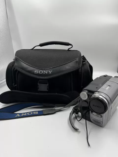 Sony DCR-TRV285E Camcorder + Bag