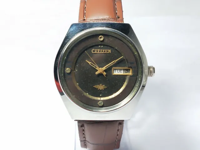Vintage Citizen Automatic Movement Day Date Dial Mens Analog Wrist Watch D241