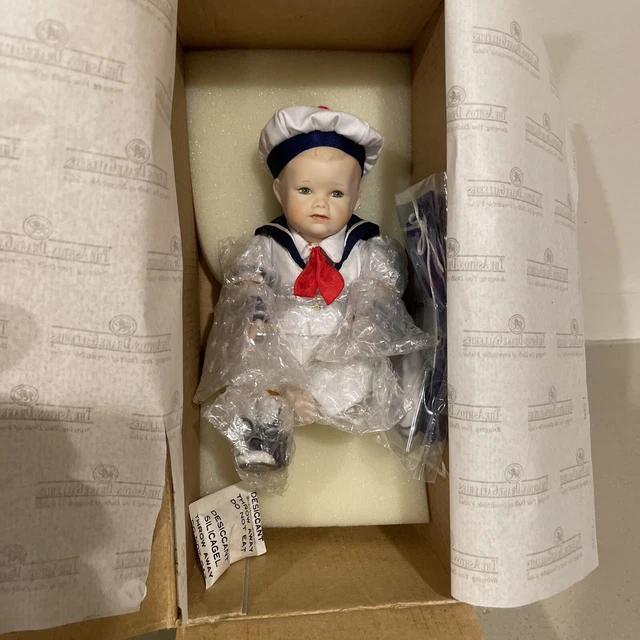 ASHTON DRAKE GALERIES Petit Batteur Garçon Poupée Enfants De Noël