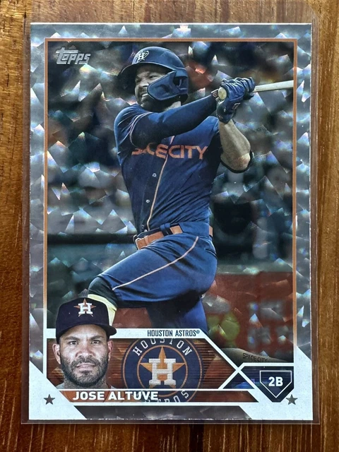 JOSE ALTUVE 2023 Topps Series 1 Silver Patterned Foilboard Super Box #222