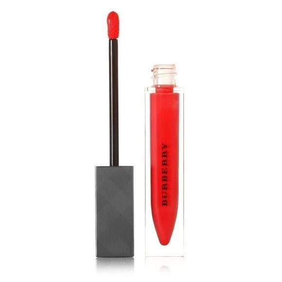 BURBERRY Military Red Kisses Lip Lacquer NEW