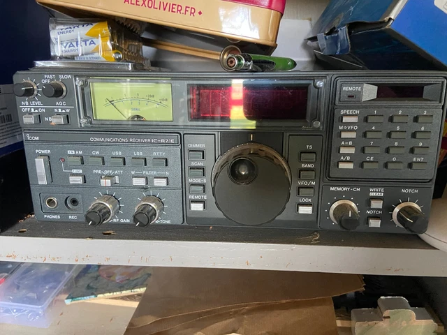 ICOM IC-R71E, ÉTAT fonctionnel dans sa boite d'origine avec notice EUR ...