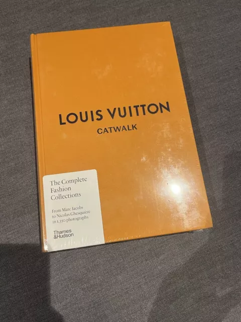 Kusama Yayoi × Louis Vuitton Brand Catalog Book w/sticker New From Japan