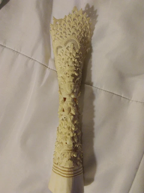 Hand Carved Cow Bovine Bone Carving Indonesia Bali Totem Vtg