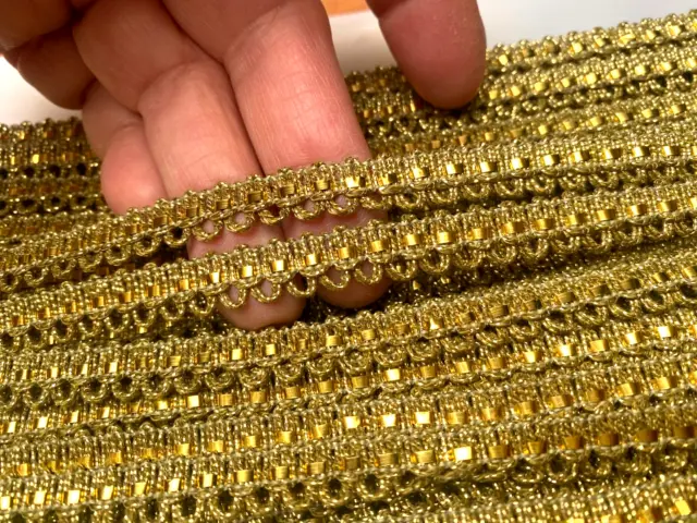 vintage metallic gold 3/16" scallop trim 1yd made in France