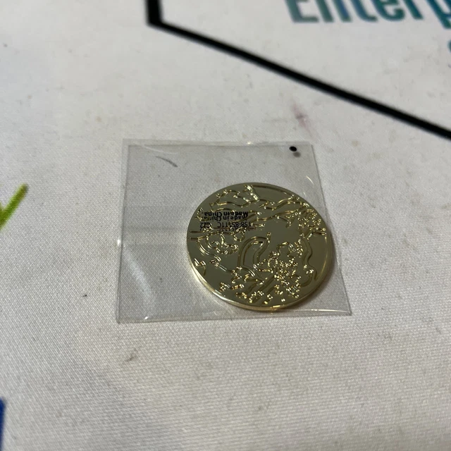 POKEMON TCG CHARIZARD Ultra Premium Collection UPC Metal Gold Coin