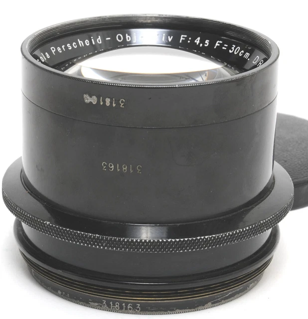 Focusing by an aplanatic lens to trap a spherical bead. | Download