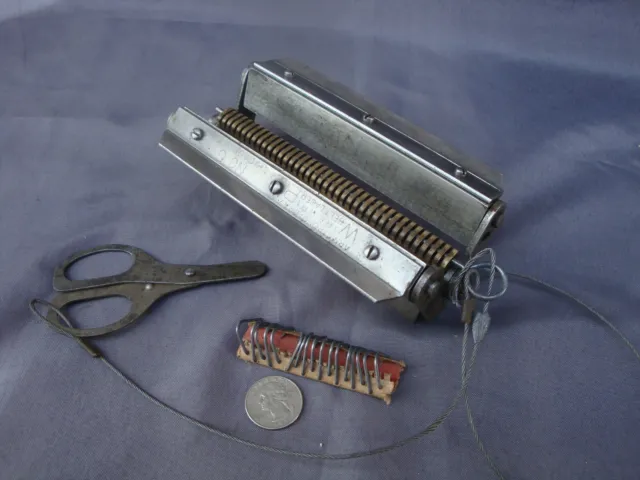 Armstrong-Bray WIRE-GRIP Belt Lacer No.0 with Scissors