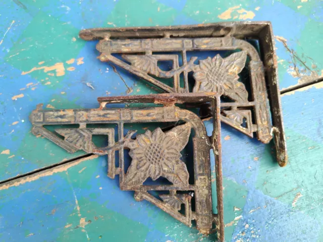 ⭐Pair Antique Ornate Cast Iron Shelf Brackets Ship Free 😃
