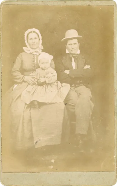 PHOTO CDV Photography c.1880, Family Poses Father Mother Baby
