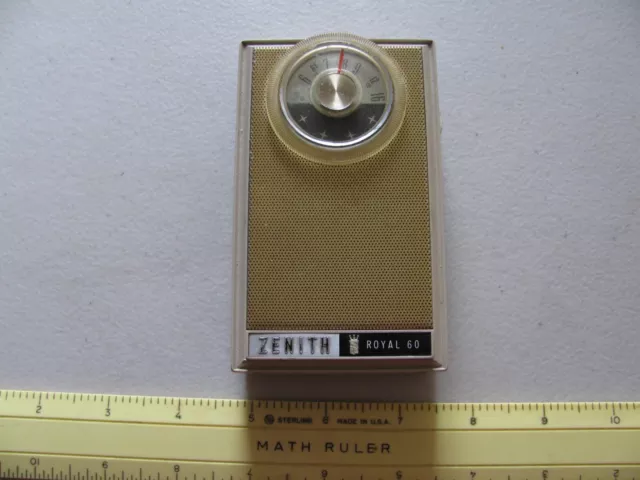 Vintage Zenith Royal 60 Transistor Radio ~Nice~ Works~
