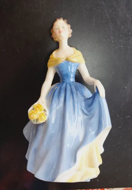Vintage Royal Doulton "Melanie" Fine Porcelain Figurine HN 2271