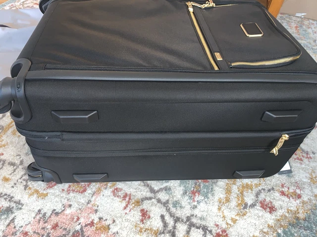 TUMI Alpha 3 Short Trip Expandable 4 Wheeled Packing Case Black And Gold $1,150 11