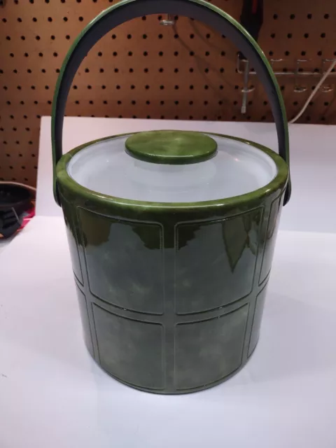 Vintage Mid-Century Modern Georges Briard Marble Avocado Green Ice Bucket MCM