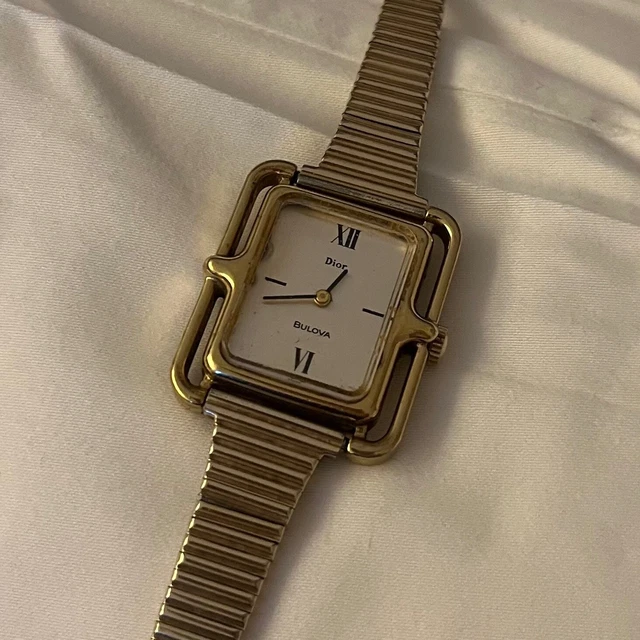 Authentic Christian Dior Bulova Women’s Watch 1976’s Vintage double name
