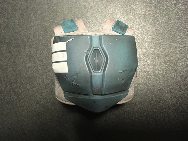 Hot Toys TMS026 Star Wars Deathwatch Mandalorian 1/6 Scale Body Armor Vest