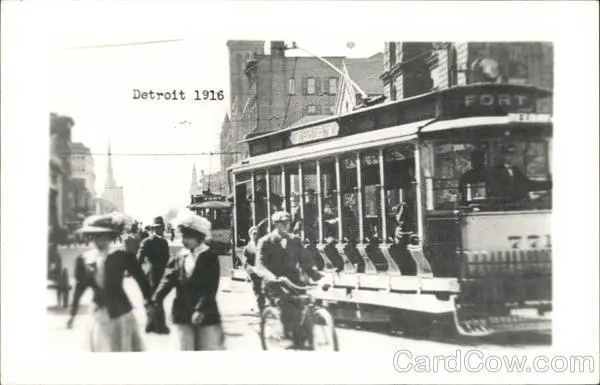 RPPC Detroit,MI Street Scene 1916 Wayne County Michigan Real Photo Post Card