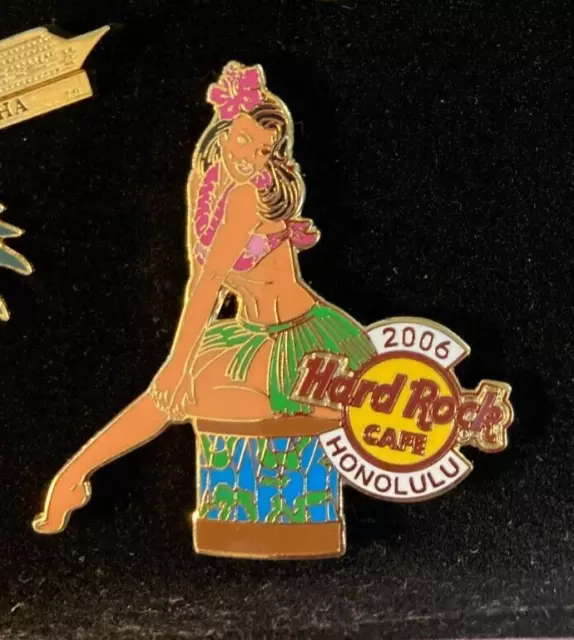 Hard Rock Cafe Honolulu Hawaii Hula Girl 2006 Pin 1.75"In X1.75"In