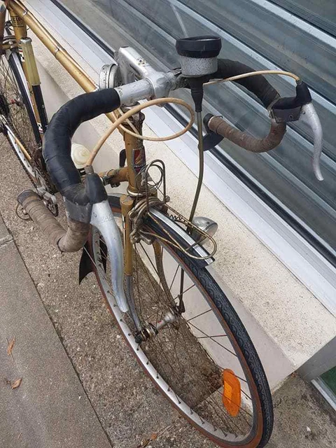 Superbe Vélo de course route 700 PEUGEOT PA10 Idéale Mafac Simplex Huret Lyotard