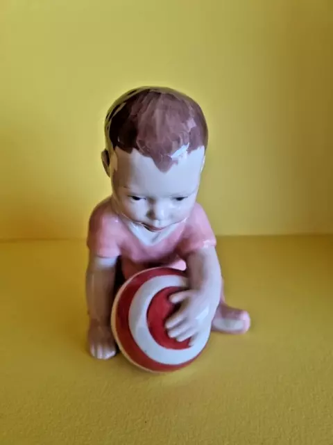 royal copenhagen statuine -- Girl with Ball