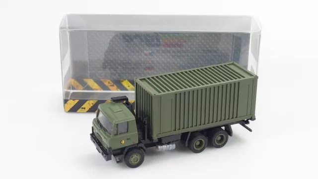 igra Model H0 1:87 - 66817017 DDR LKW mit Container Tatra T815 der NVA OVP NEU