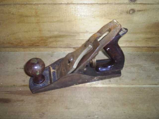 Vintage Record No.04 wood plane 2