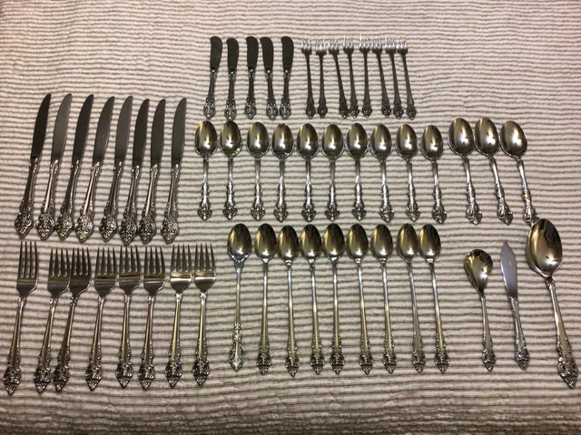 Lot of 54 pieces Oneida Community Pierced Stainless Glossy Flatware Set