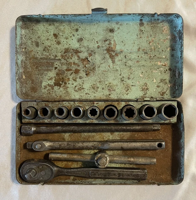 Vintage Craftsman 13 Piece 1/4" Drive Socket Set in Metal Case Made in USA