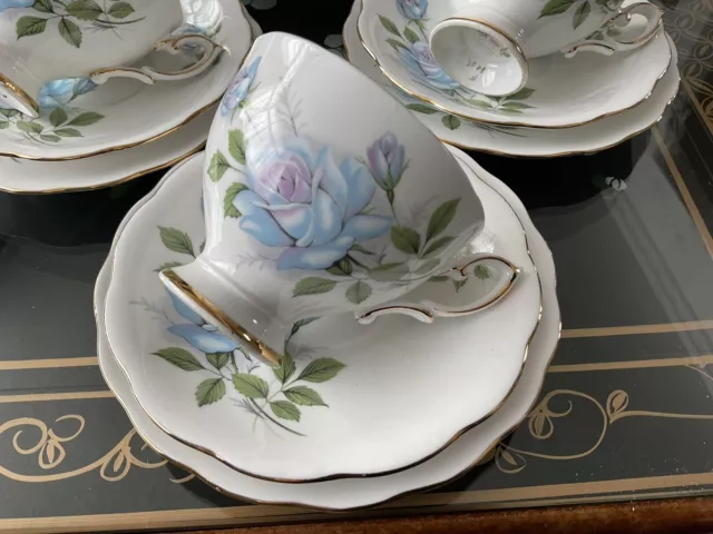 Royal Standard Fascination Blue Rose 20 Piece Tea Set 2