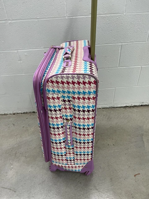 Samantha Brown Classic Pink Croc Embossed  Spinner Wheeled Upright Luggage 6
