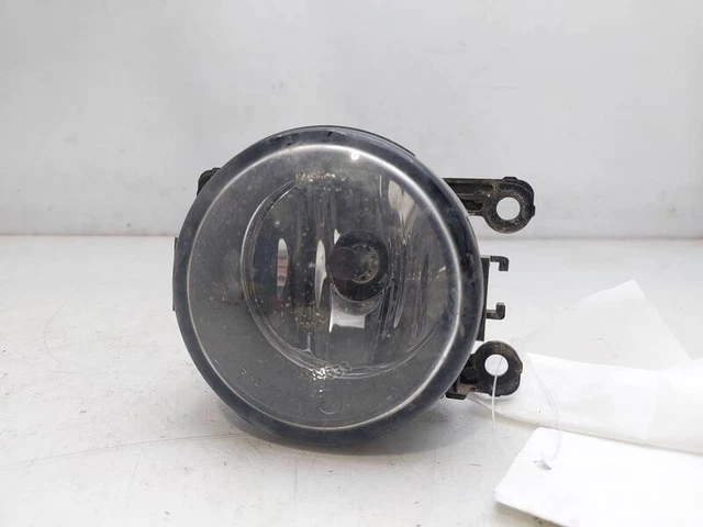 8200074008 BOITIERS PHARE antibrouillard droit pour RENAULT MEGANE II
