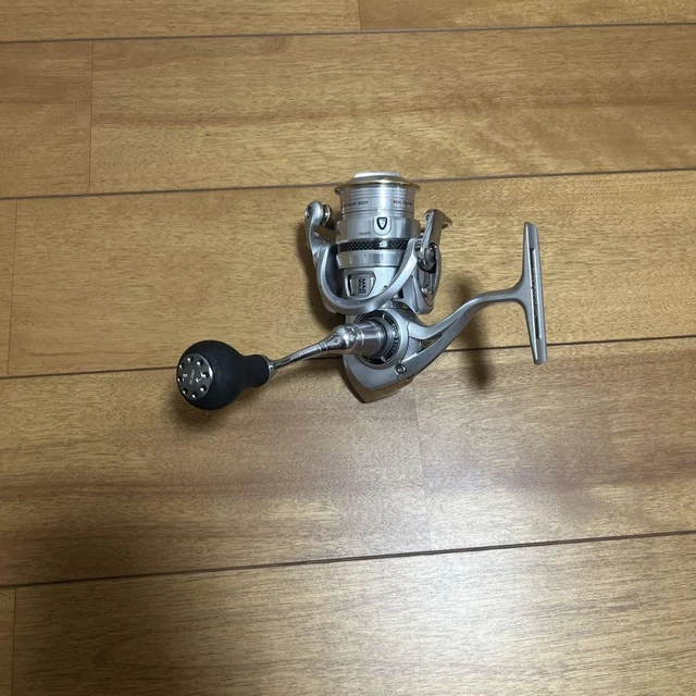ダイワ　CALDIA 2004 DAIWA CALDIA 2004 Spinning Reel big game fishing silver w