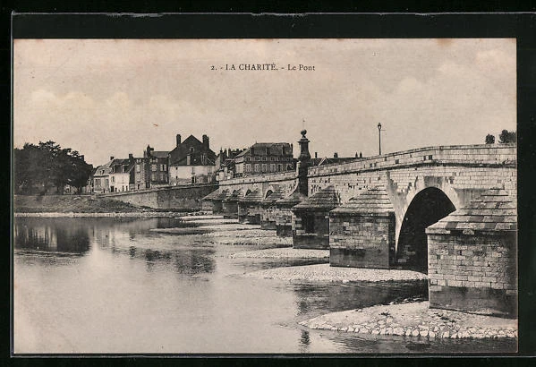 CPA La Charité, le Pont