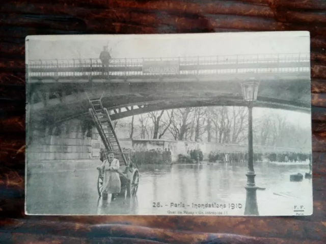Cpa 75 Paris Inondations 1910 Quai De Passy Un Intrépide Ff