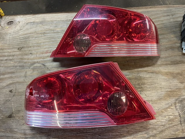 2003-06 Mitsubishi Lancer Evolution Evo 7 8 9 Jdm Taillights Oem Stanley Red